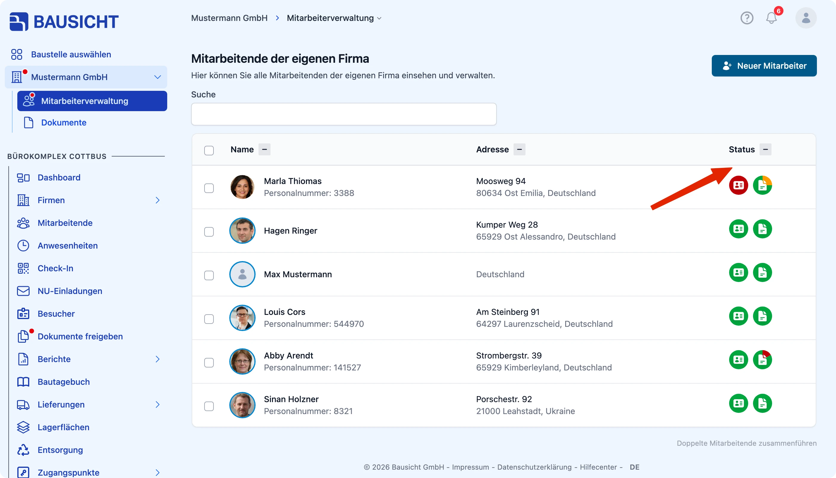 Status-Spalte in der Liste der eigenen Mitarbeitenden